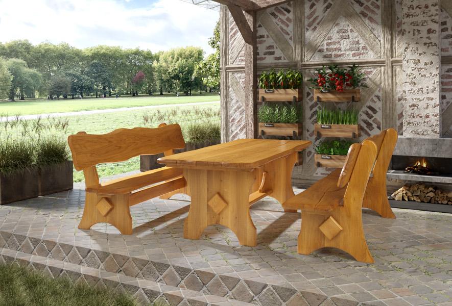 Garten mit Robinienholzmöbeln
